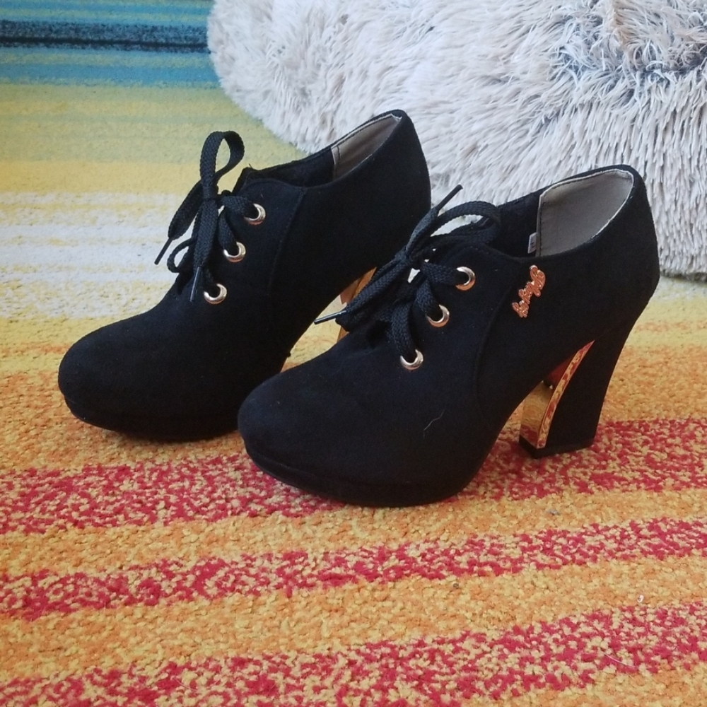 Black ankle boots